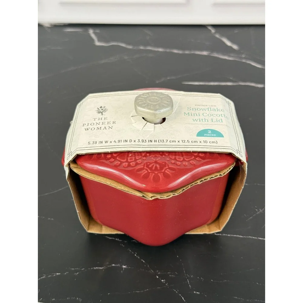 NIB The Pioneer Woman Red Vintage Lace Snowflake Mini Coquette with Lid 5